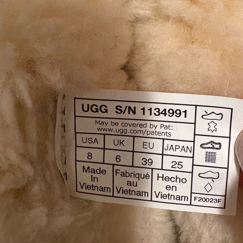 UGG Classic Mini Platform - Picture 6 of 8